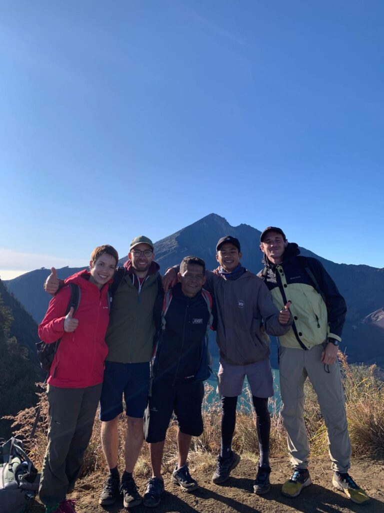 Aris Trekking Service